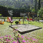 Banana Aparthotel Cannobio