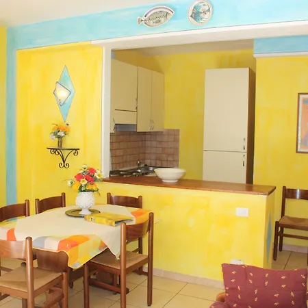 Apartahotel Banana Cannobio