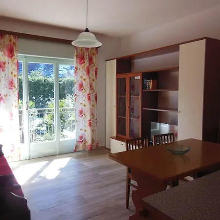 公寓式酒店 Banana