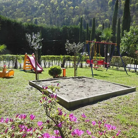 Banana Aparthotel Cannobio