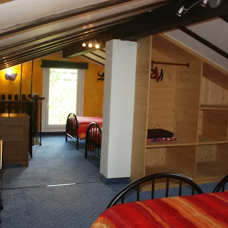 Banana Aparthotel