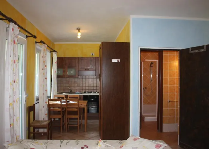 Banana Aparthotel Cannobio