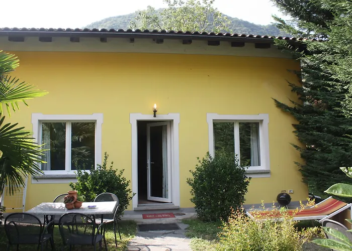 Aparthotel Banana Cannobio