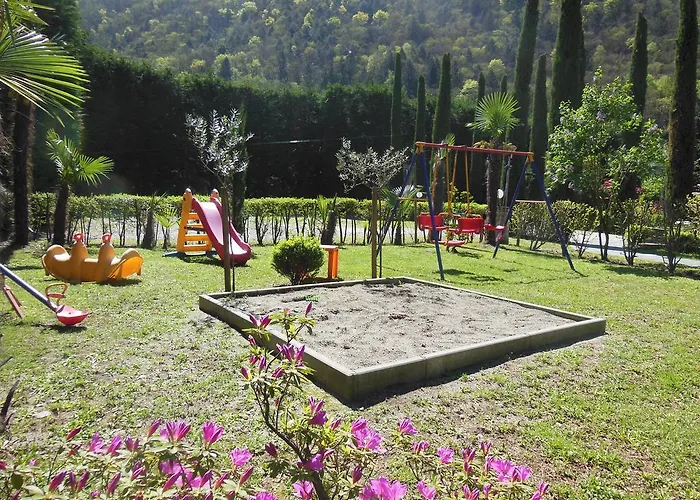 Banana Aparthotel Cannobio